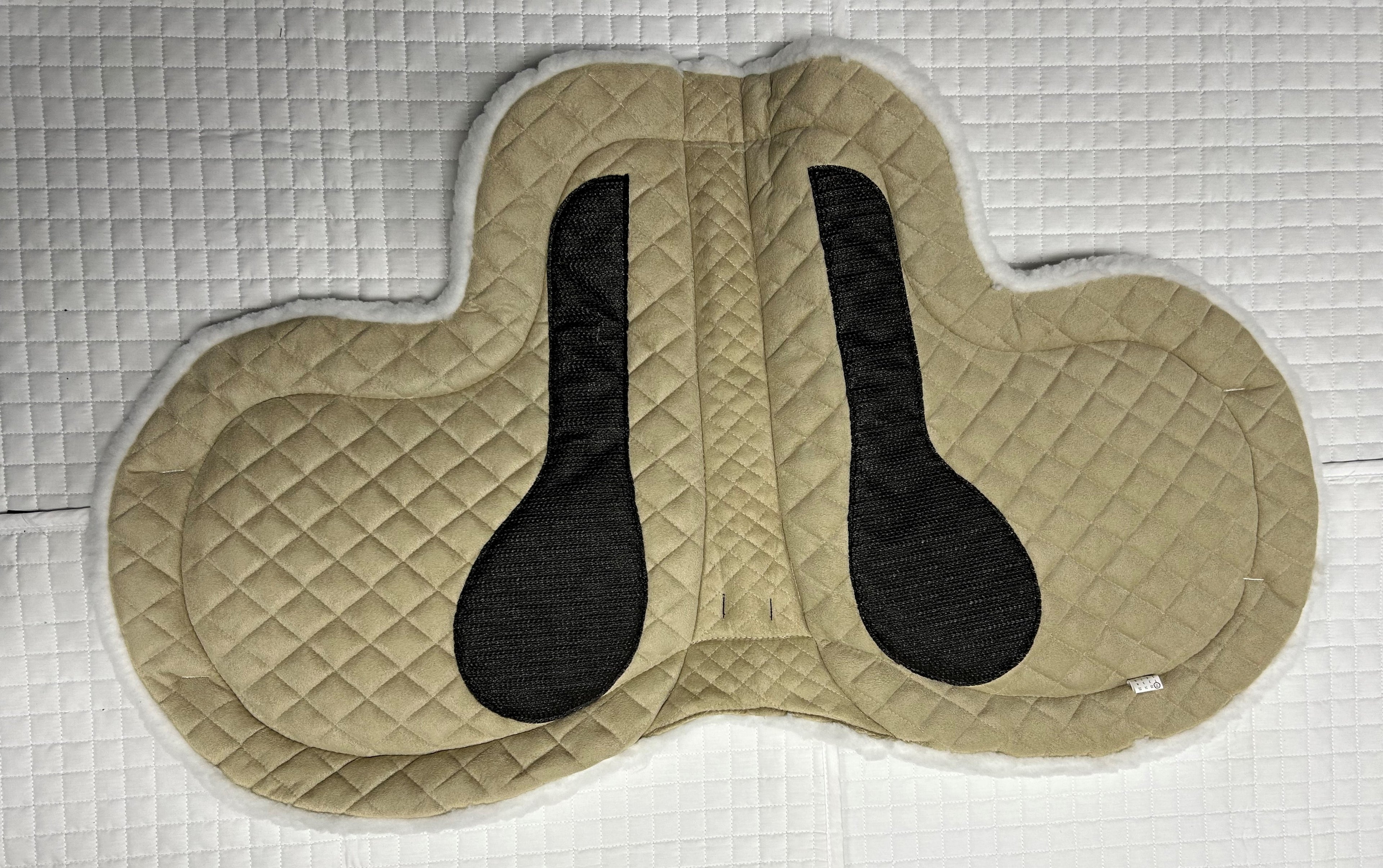 Equifit Essential Hunter Show Fitted Pad