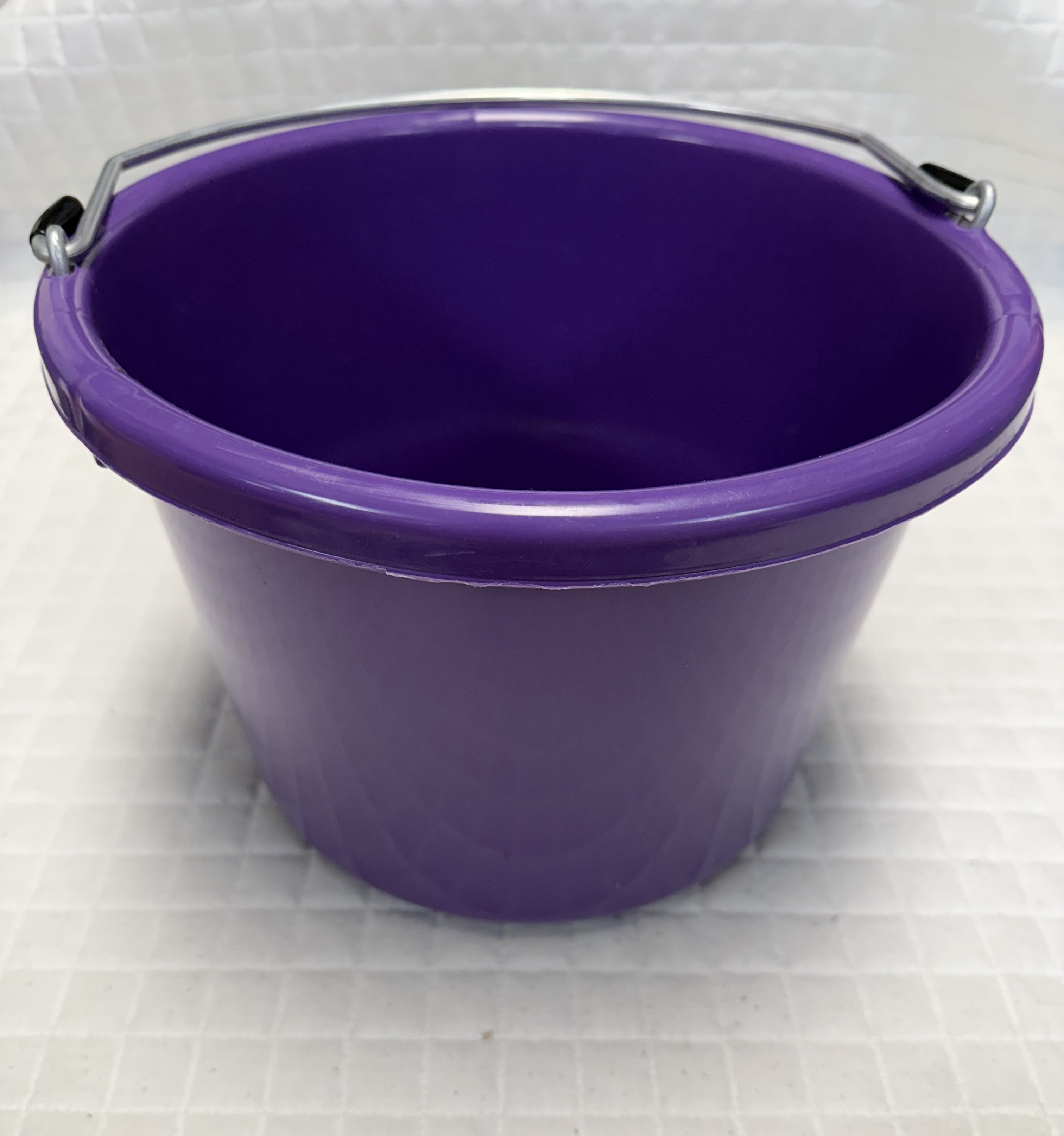 Duraflex 8 Quart Pail