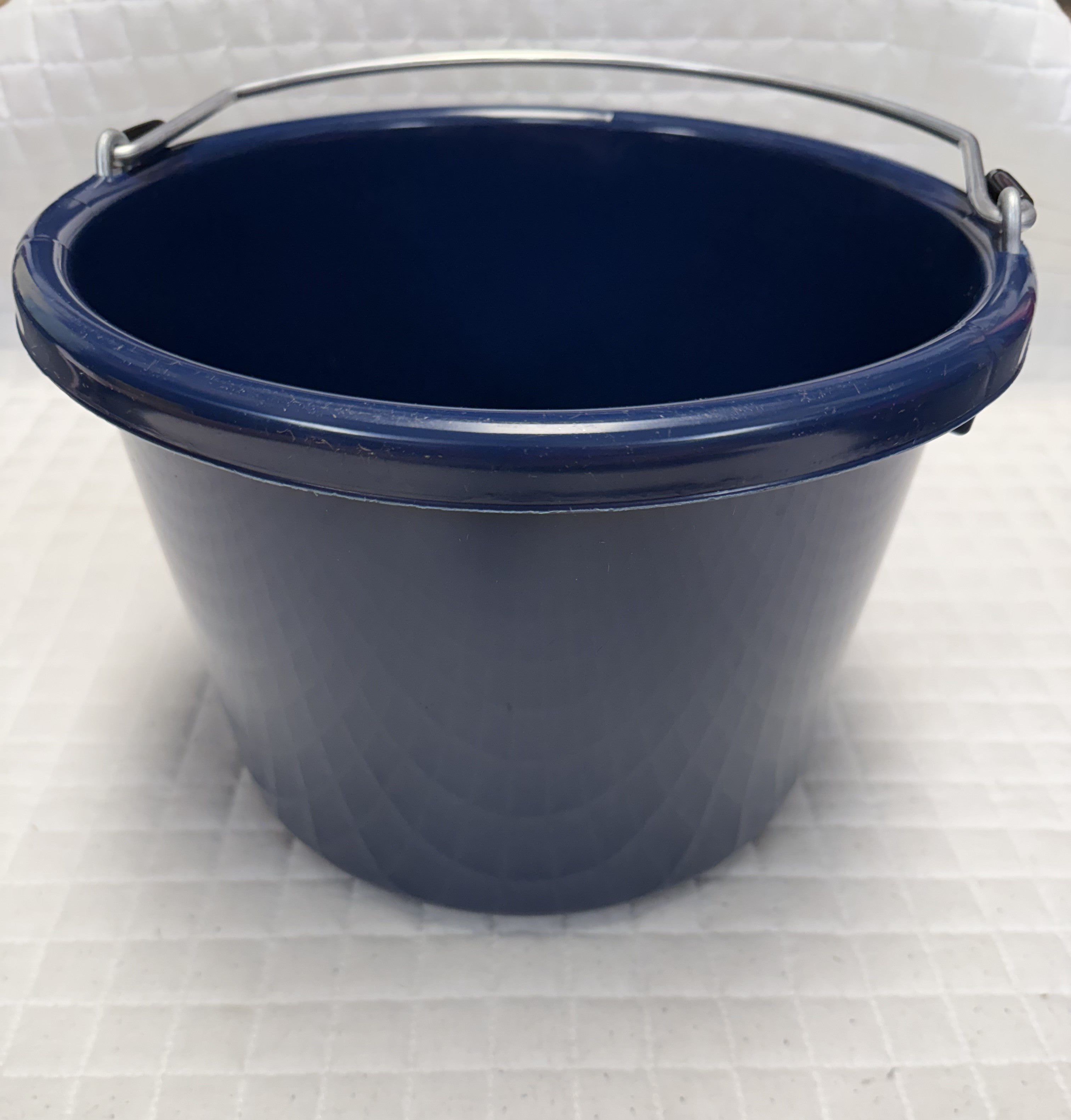 Duraflex 8 Quart Pail