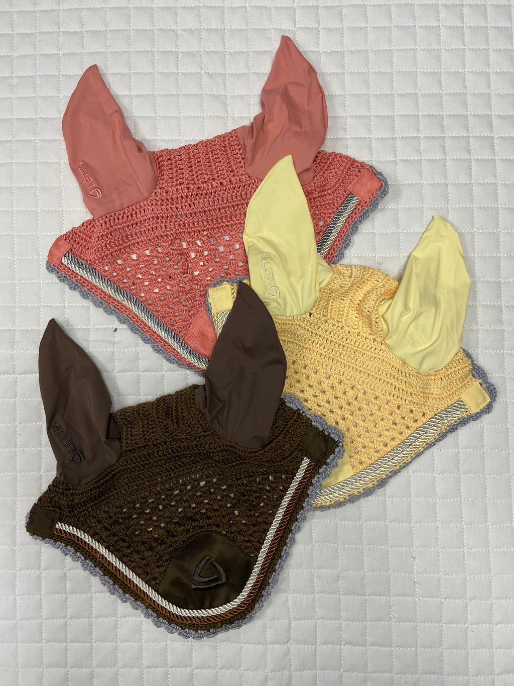 Lettia Shadow Fly Bonnet