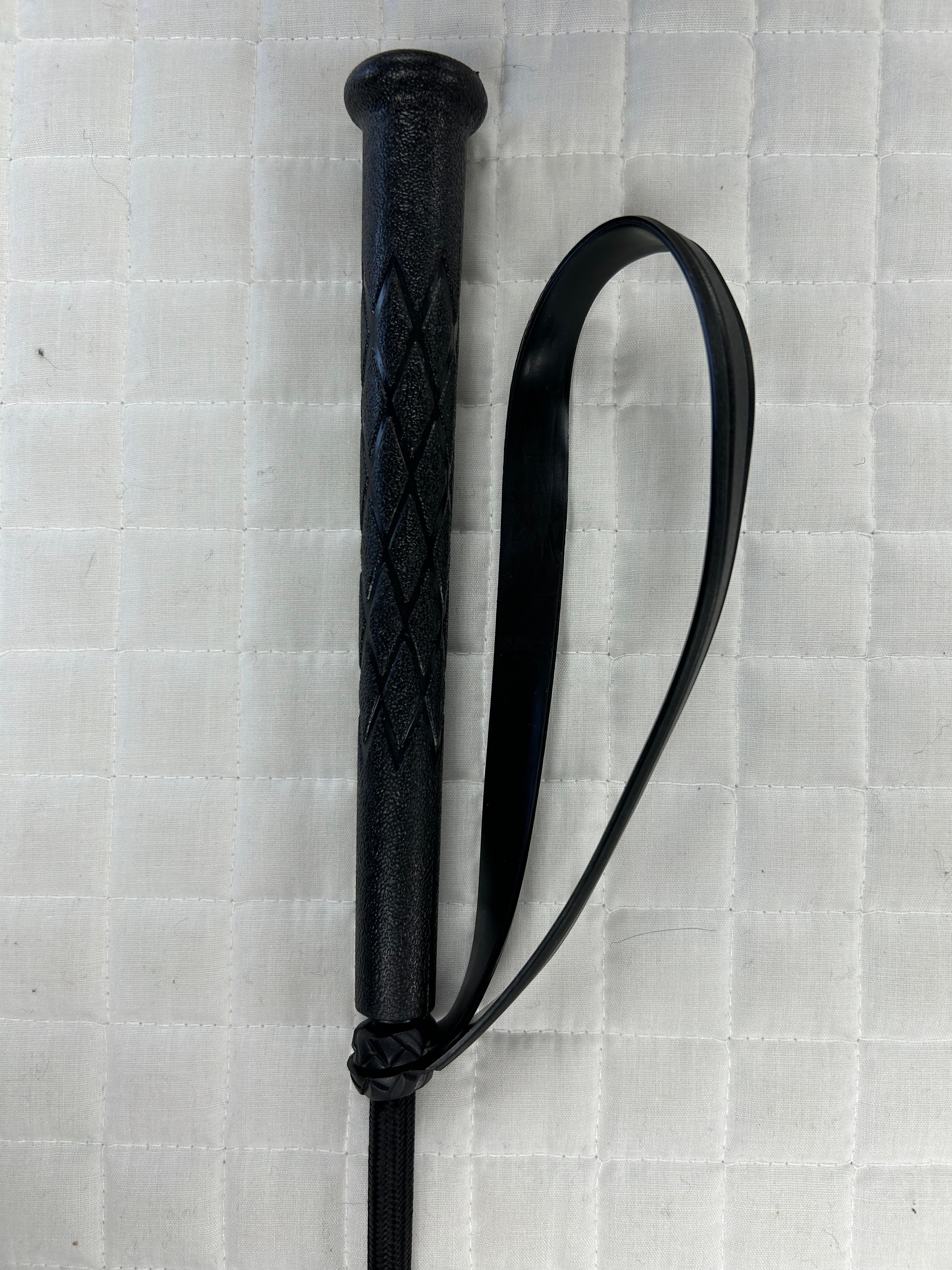 18" Tuff Rider Black Bat