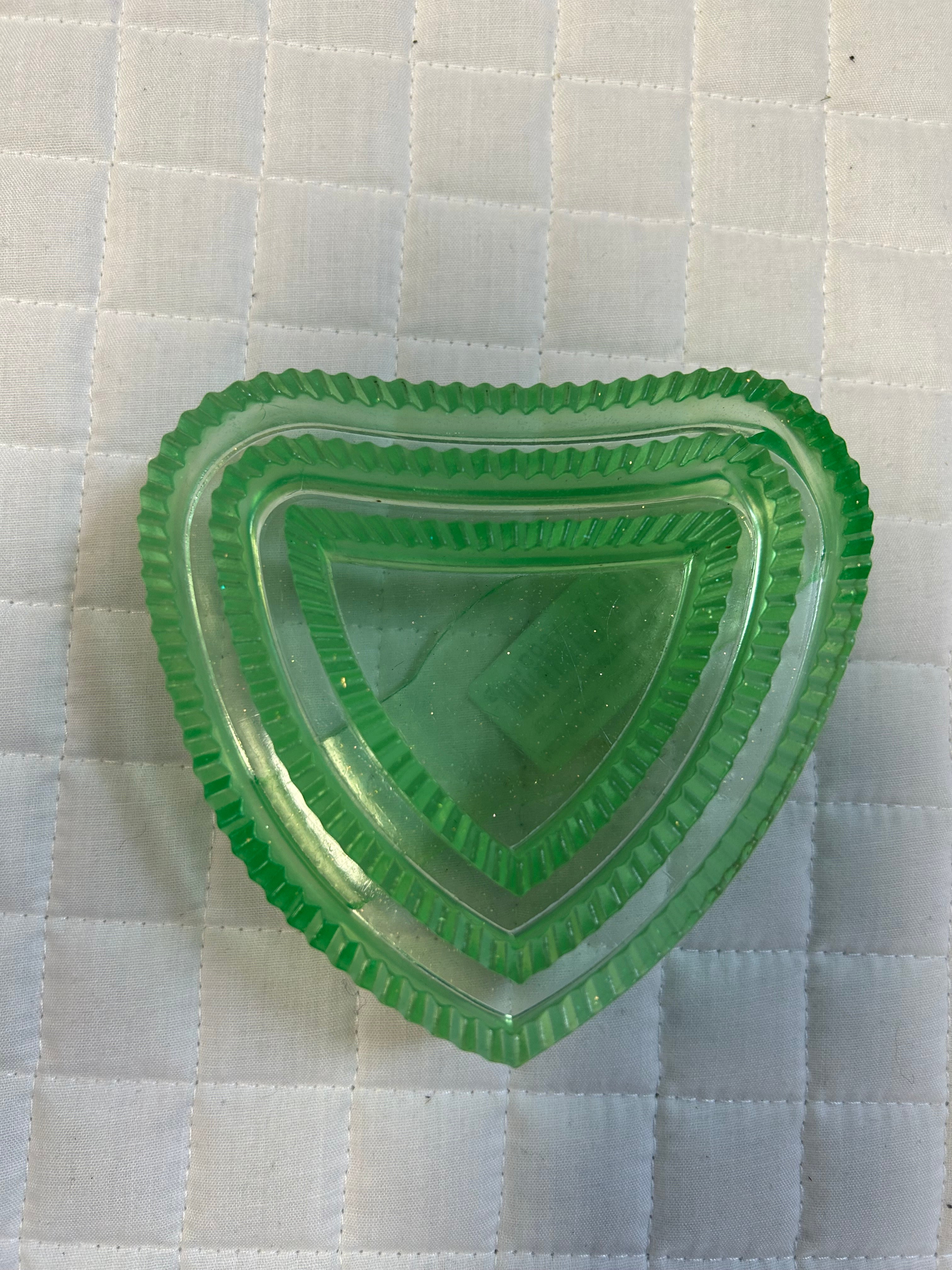Heart Plastic Curry