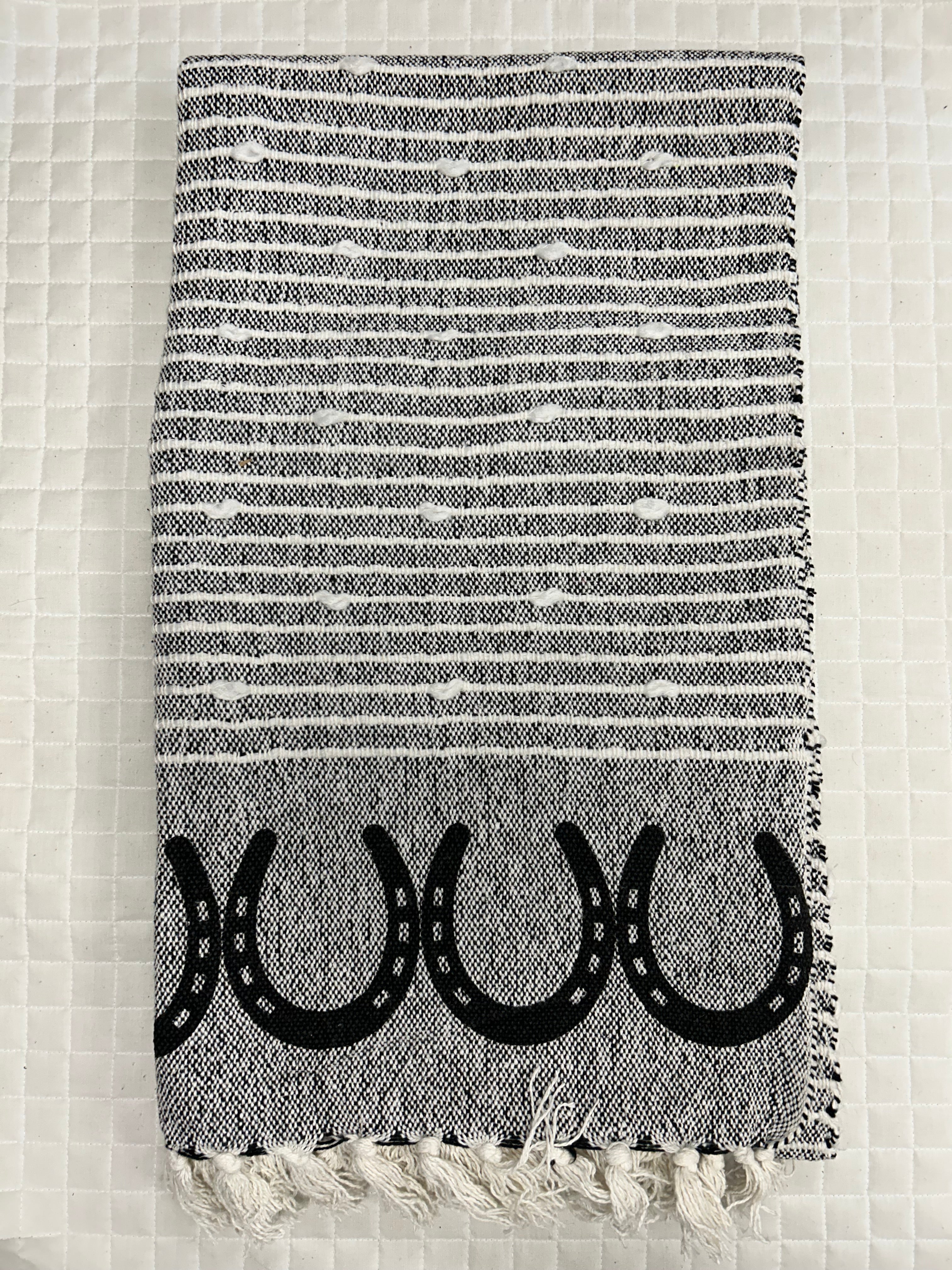 Horseshoe Cotton Throw Blanket