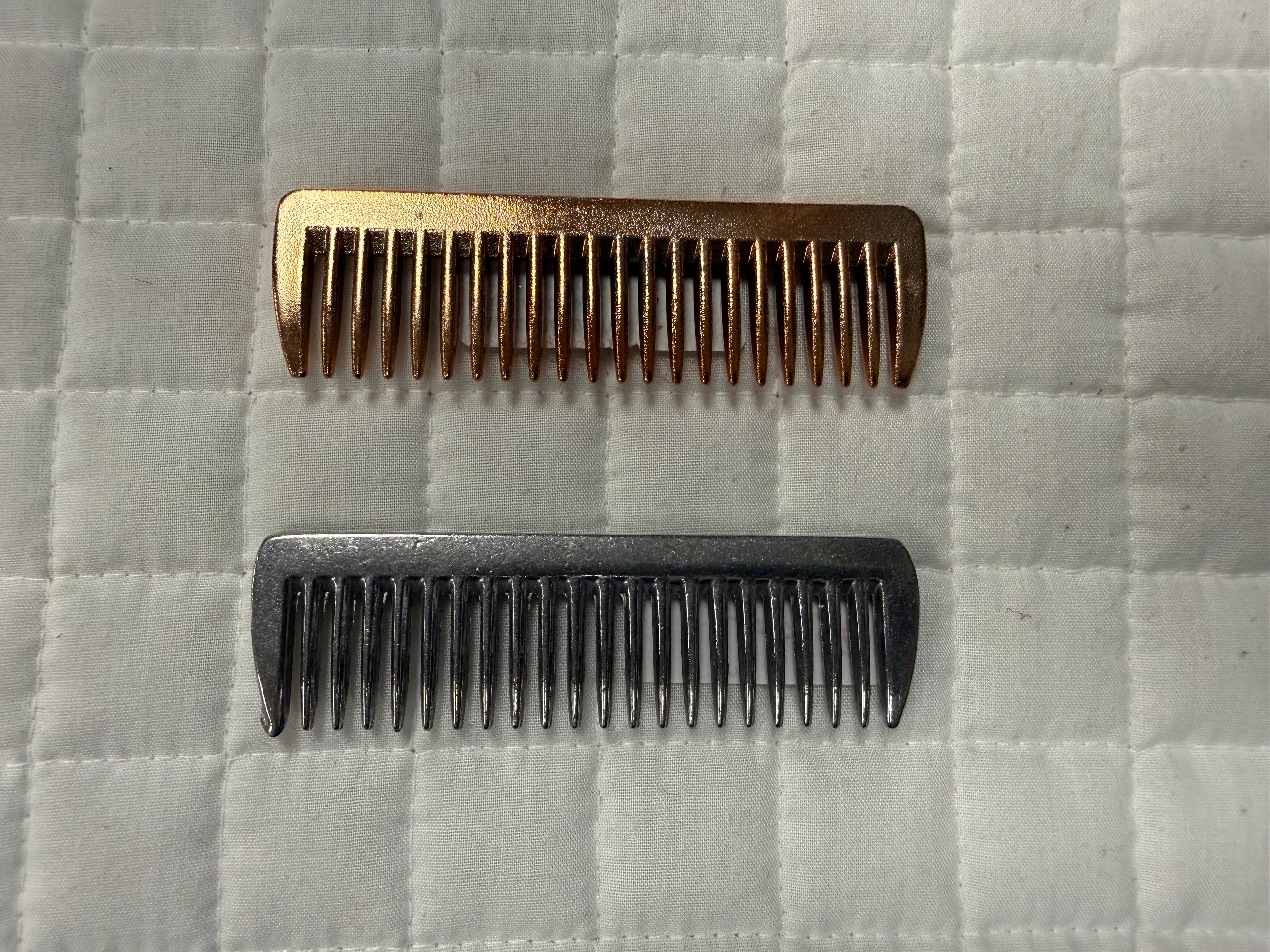 Pulling combs