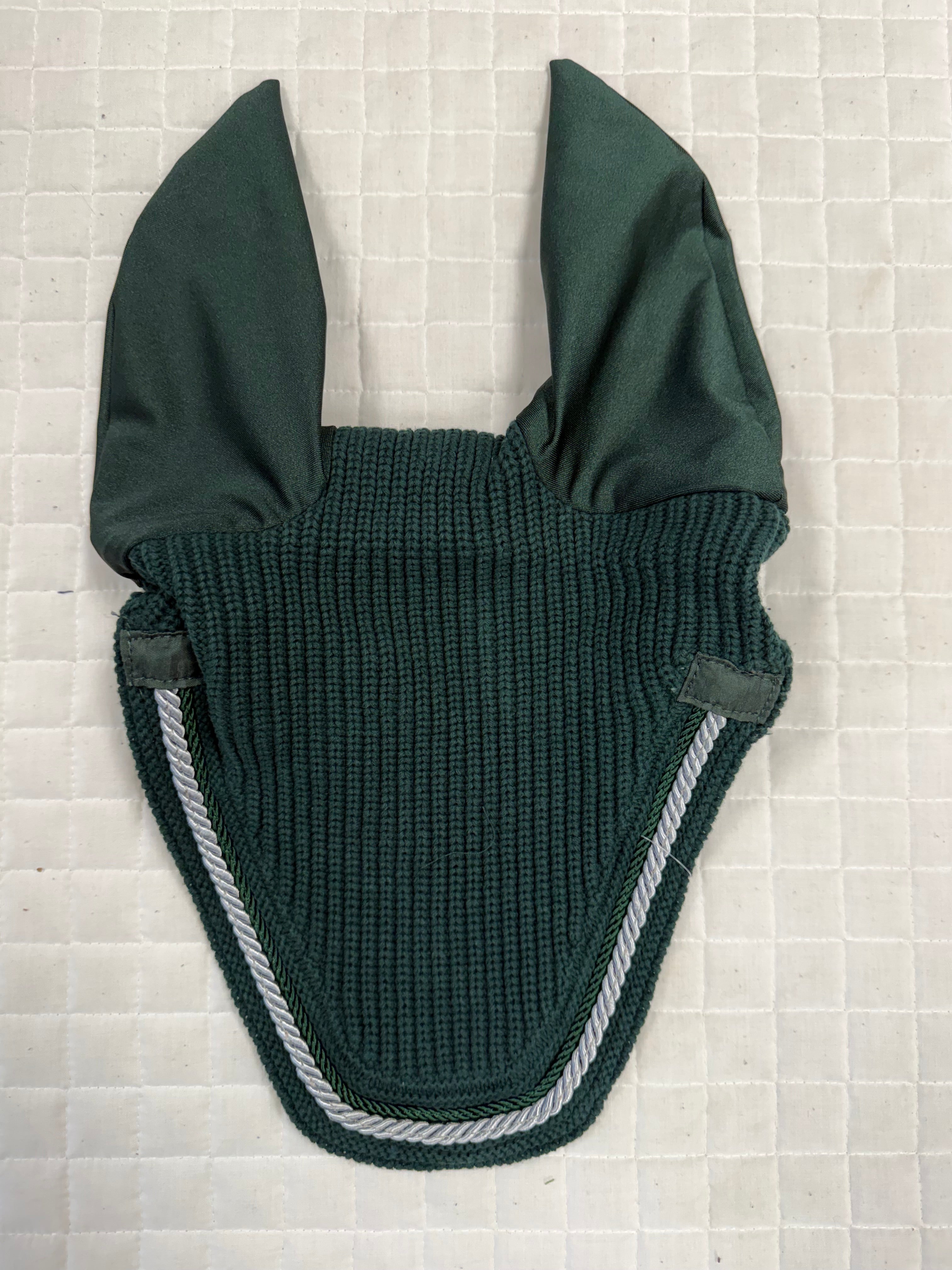 Lucky Ovation Ear Bonnet