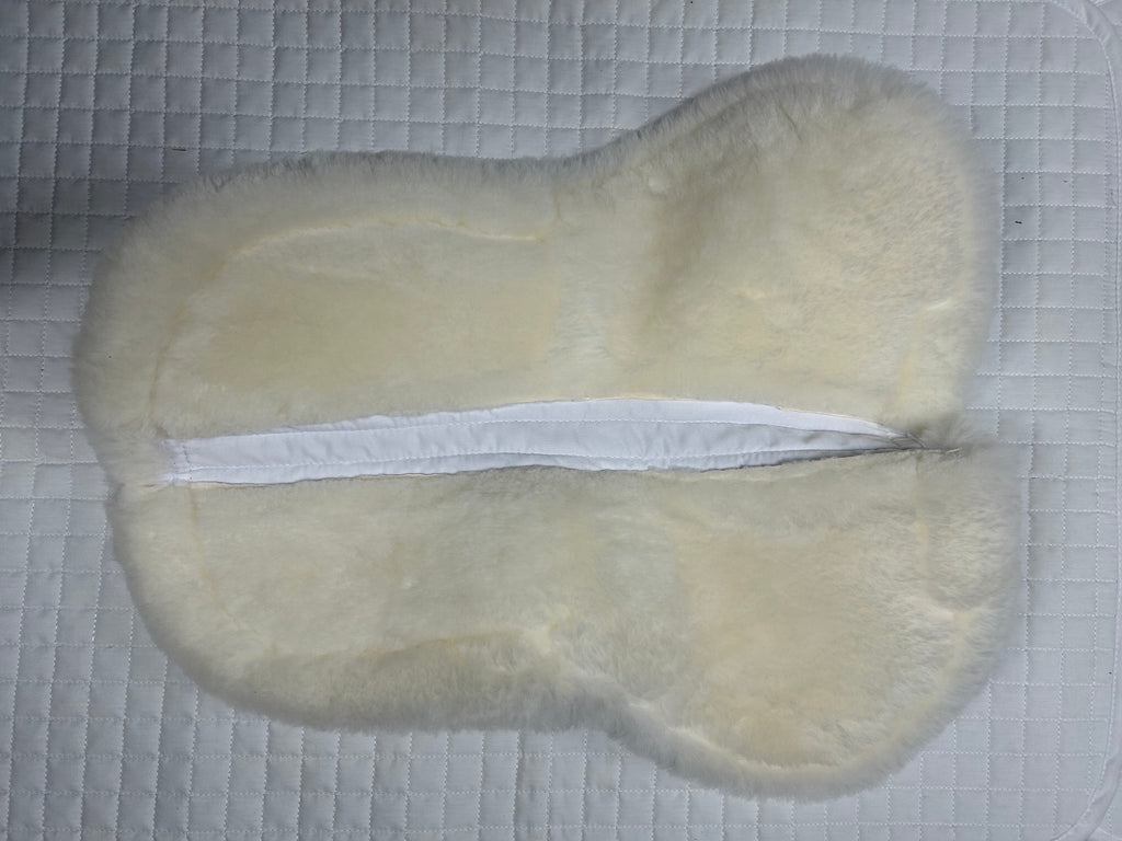 Ovation Europa with Sheepskin Half Pad