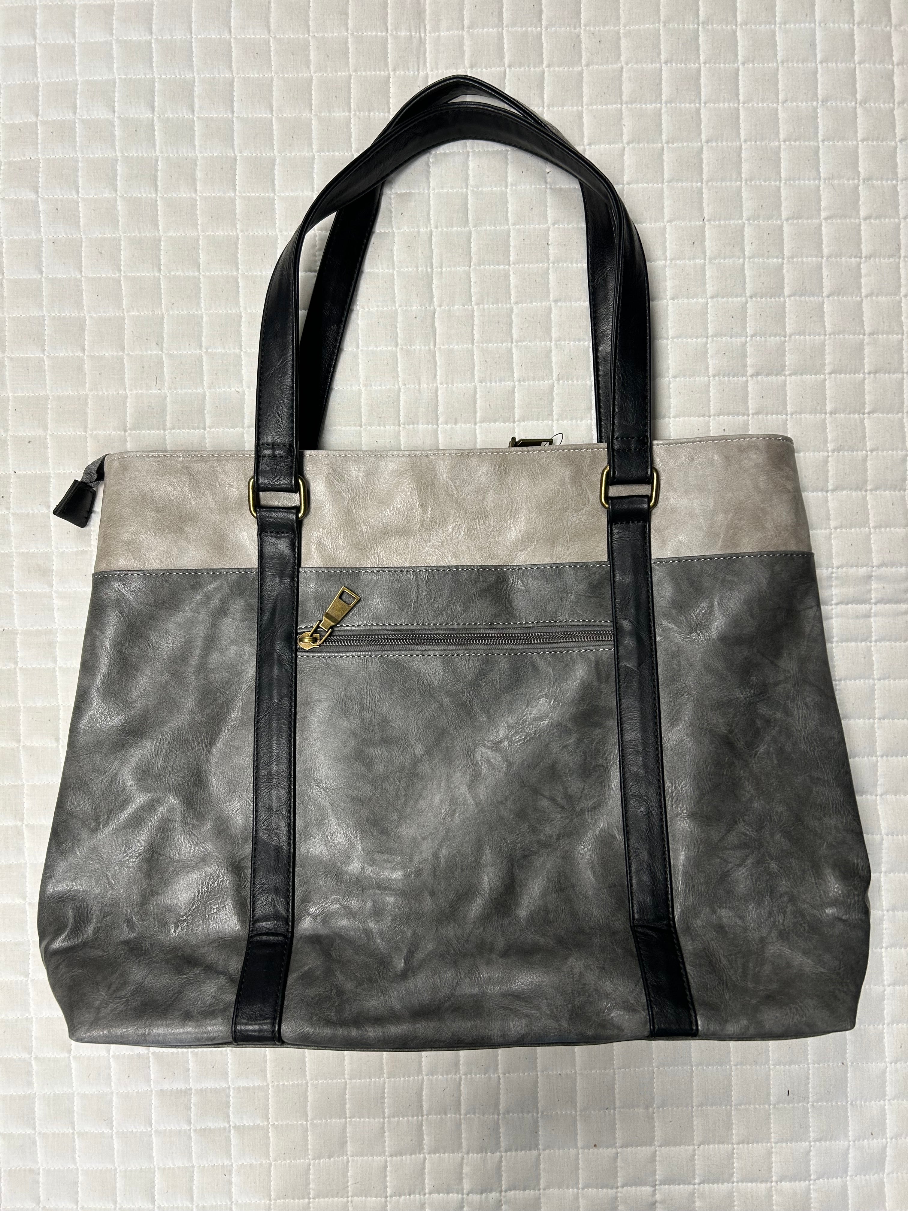 Snaffle Bit Laptop Tote