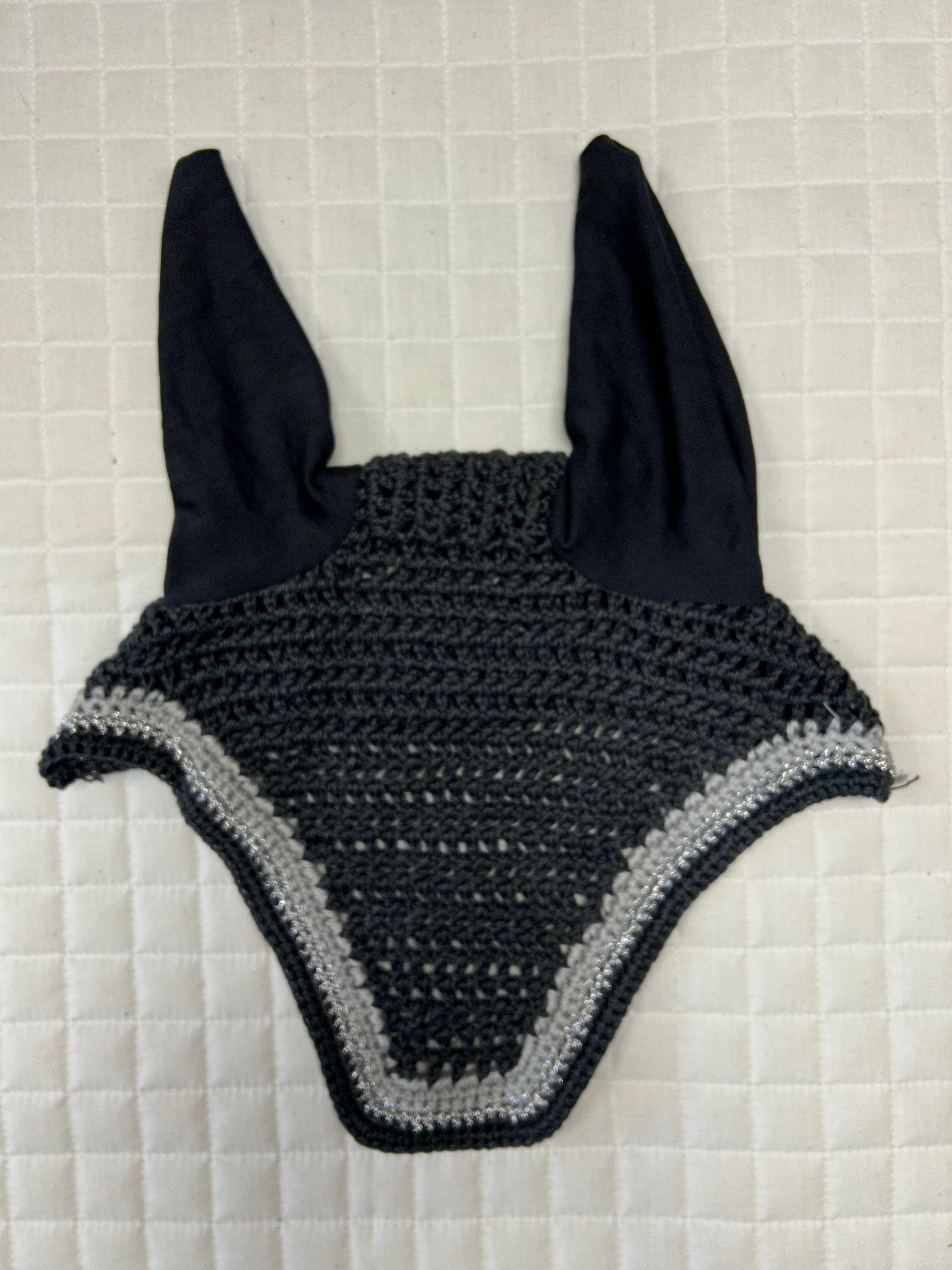Tri Colored Square Cut Ear Bonnet