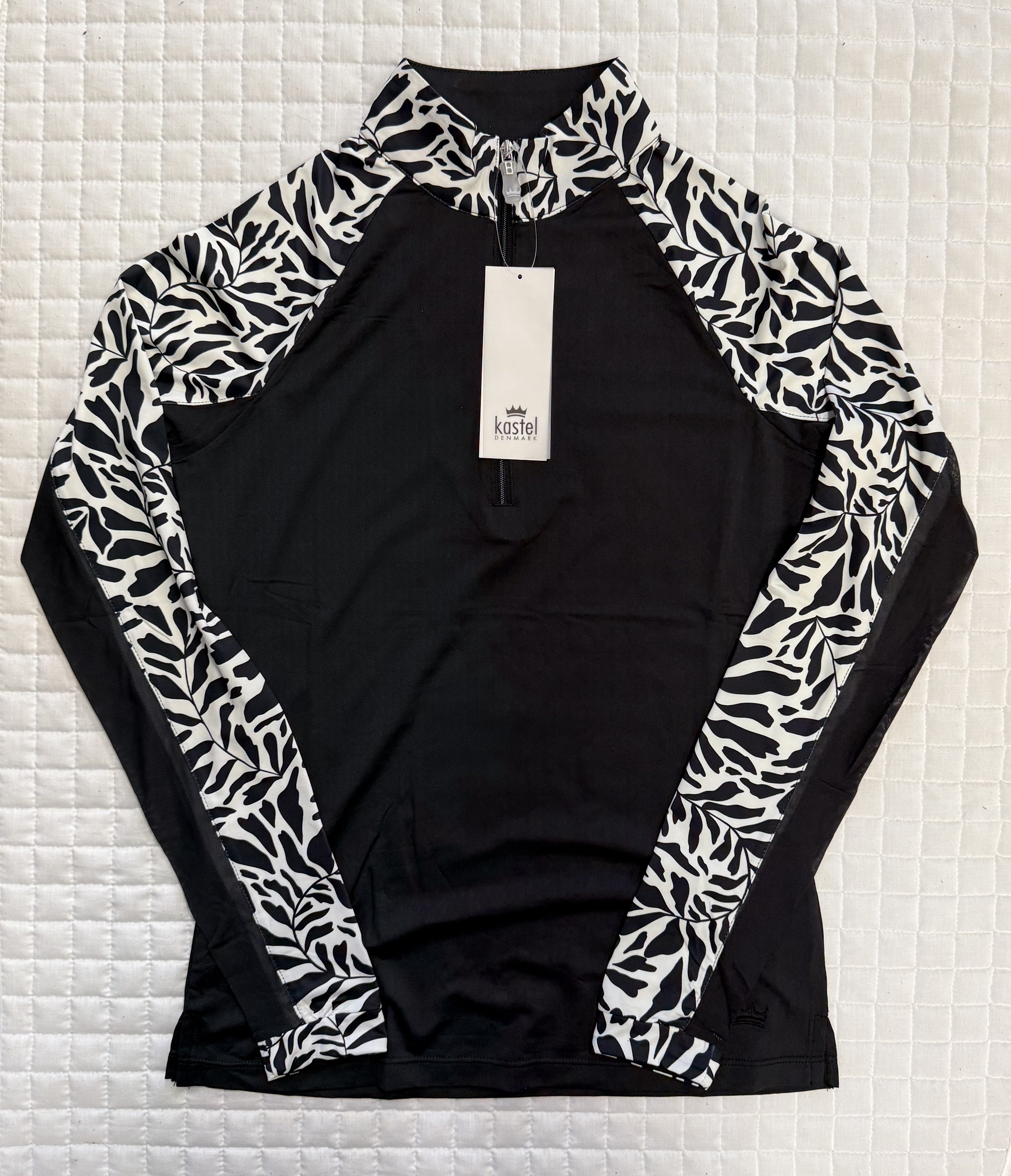 Kastel Ladies Black & White Climbing Vine Quarter Zip