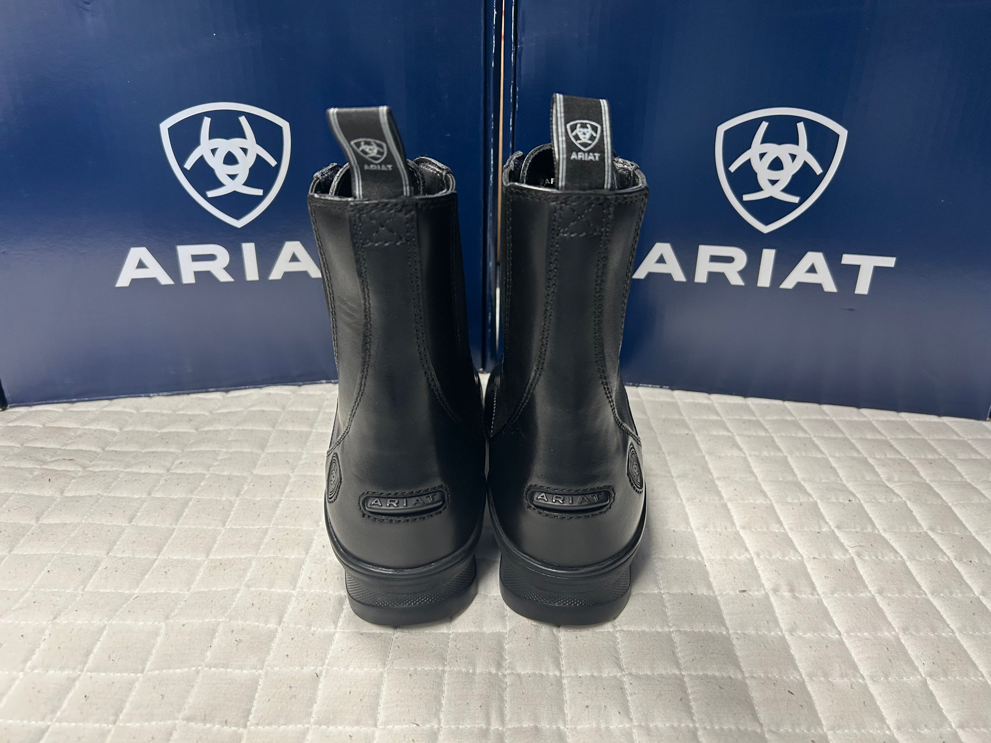 **NEW** Ariat Ladies Heritage Lace Paddock Boots
