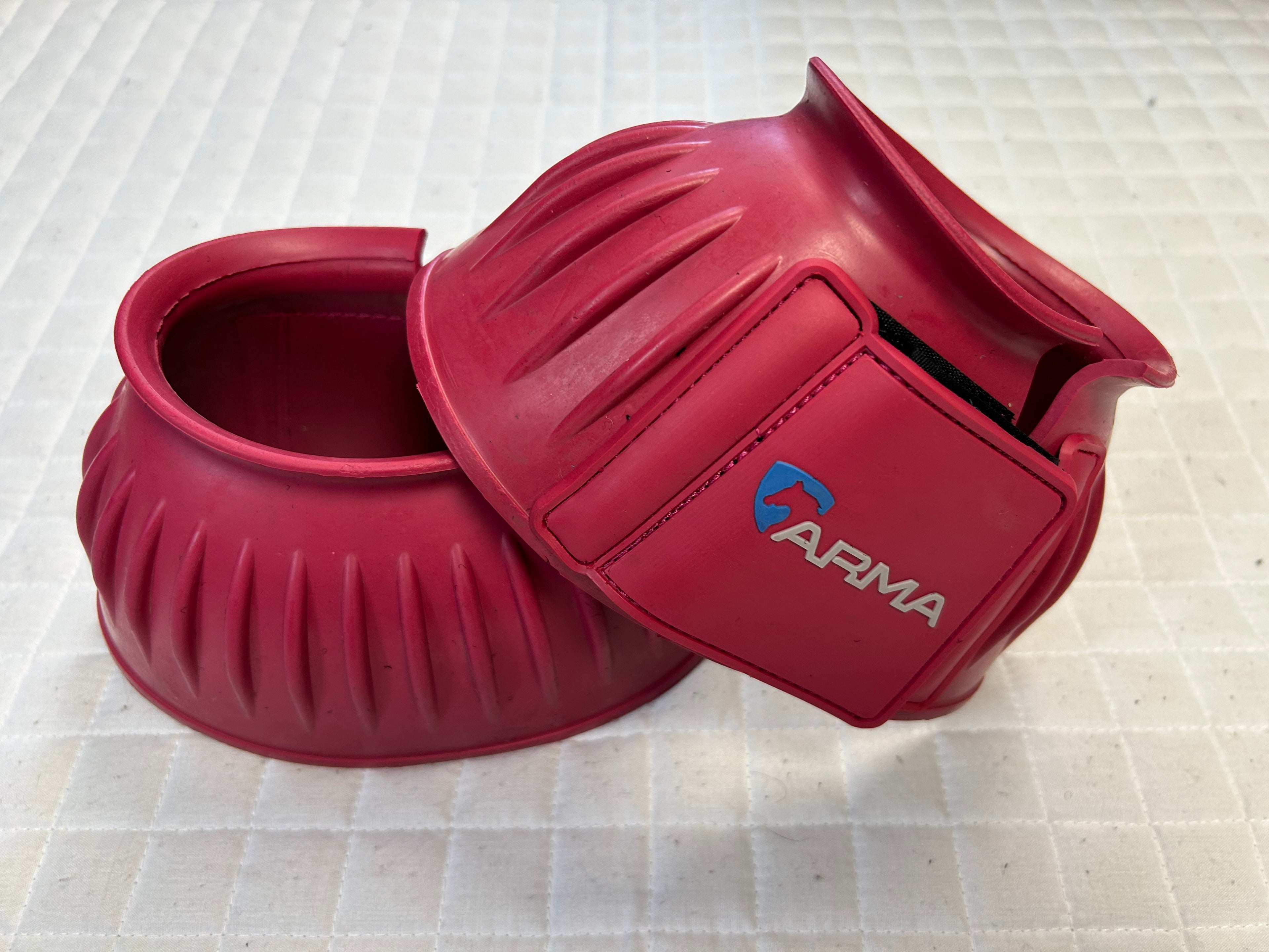 Arma Velcro Bell Boots