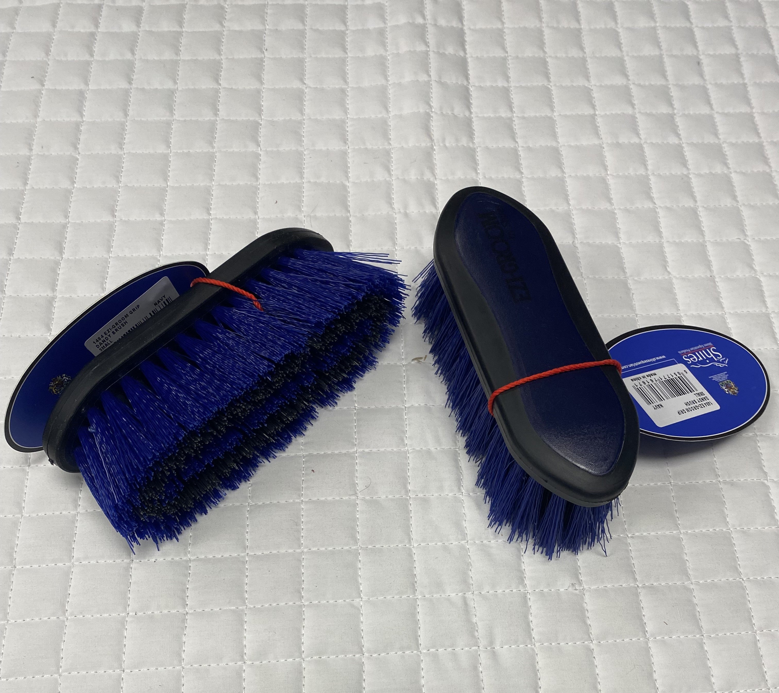 EZI-Groom Grip Dandy Brush