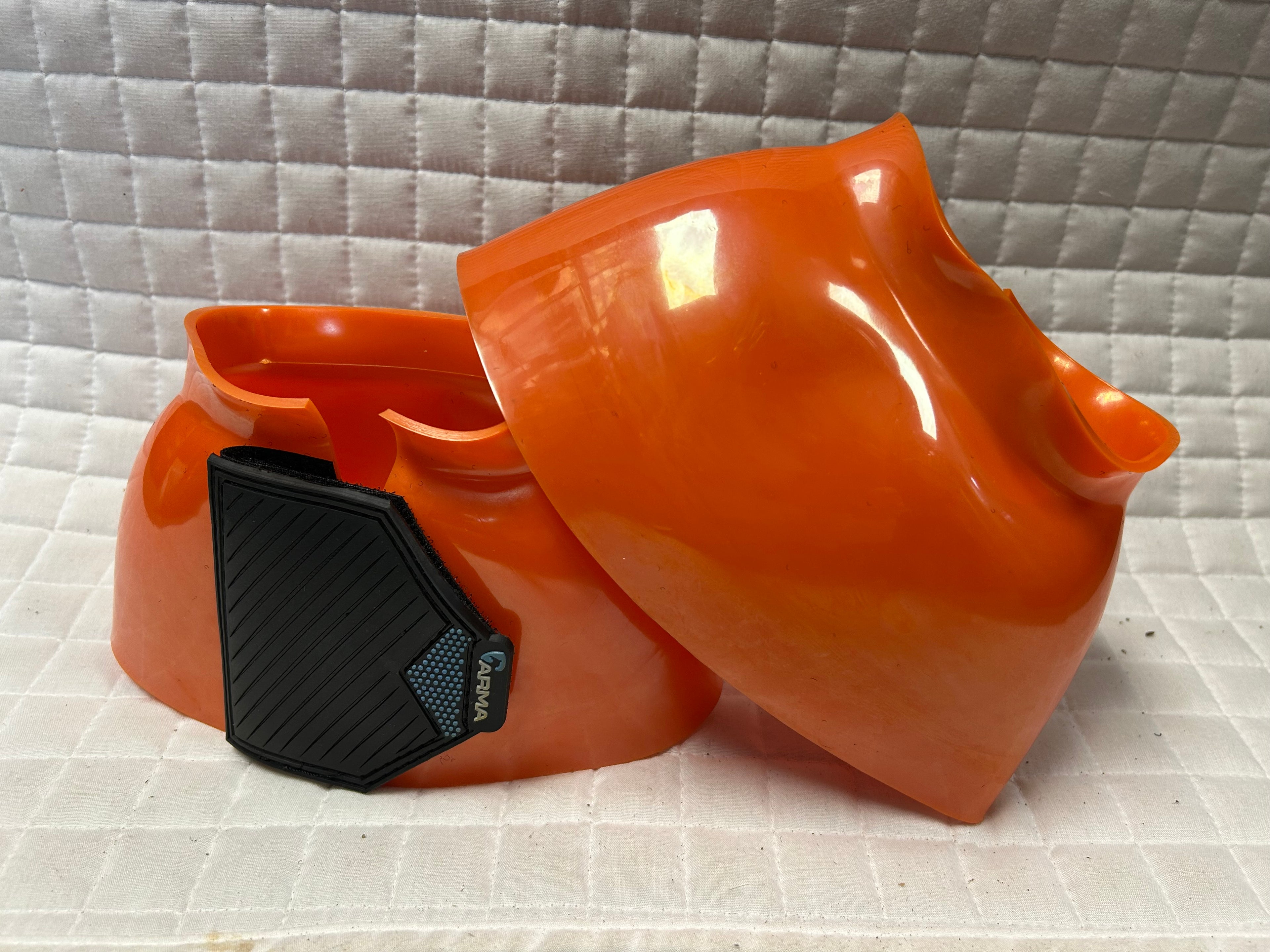 Arma Smooth Glossy Velcro Bell Boots