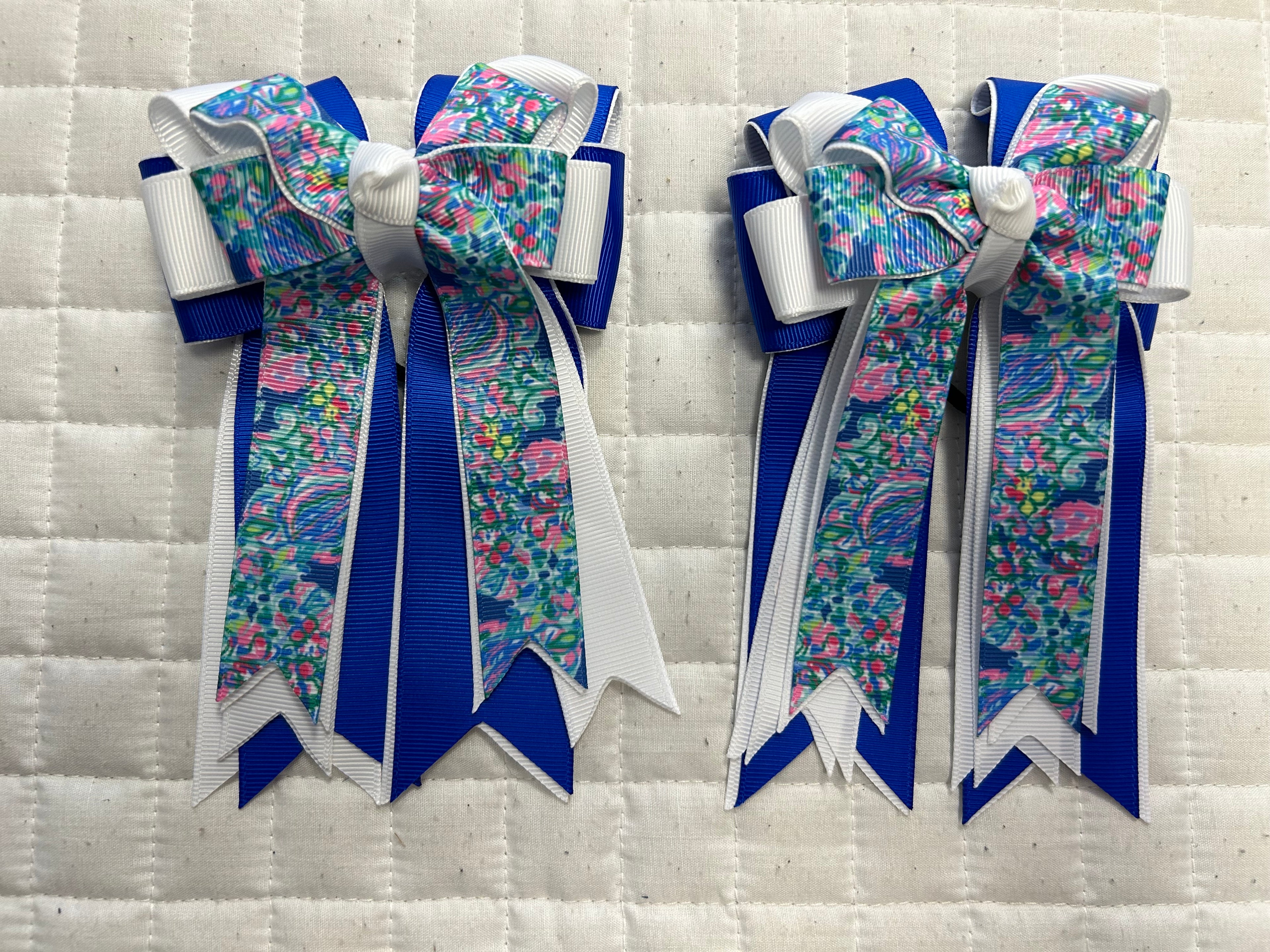 Hair Bows w Elastics