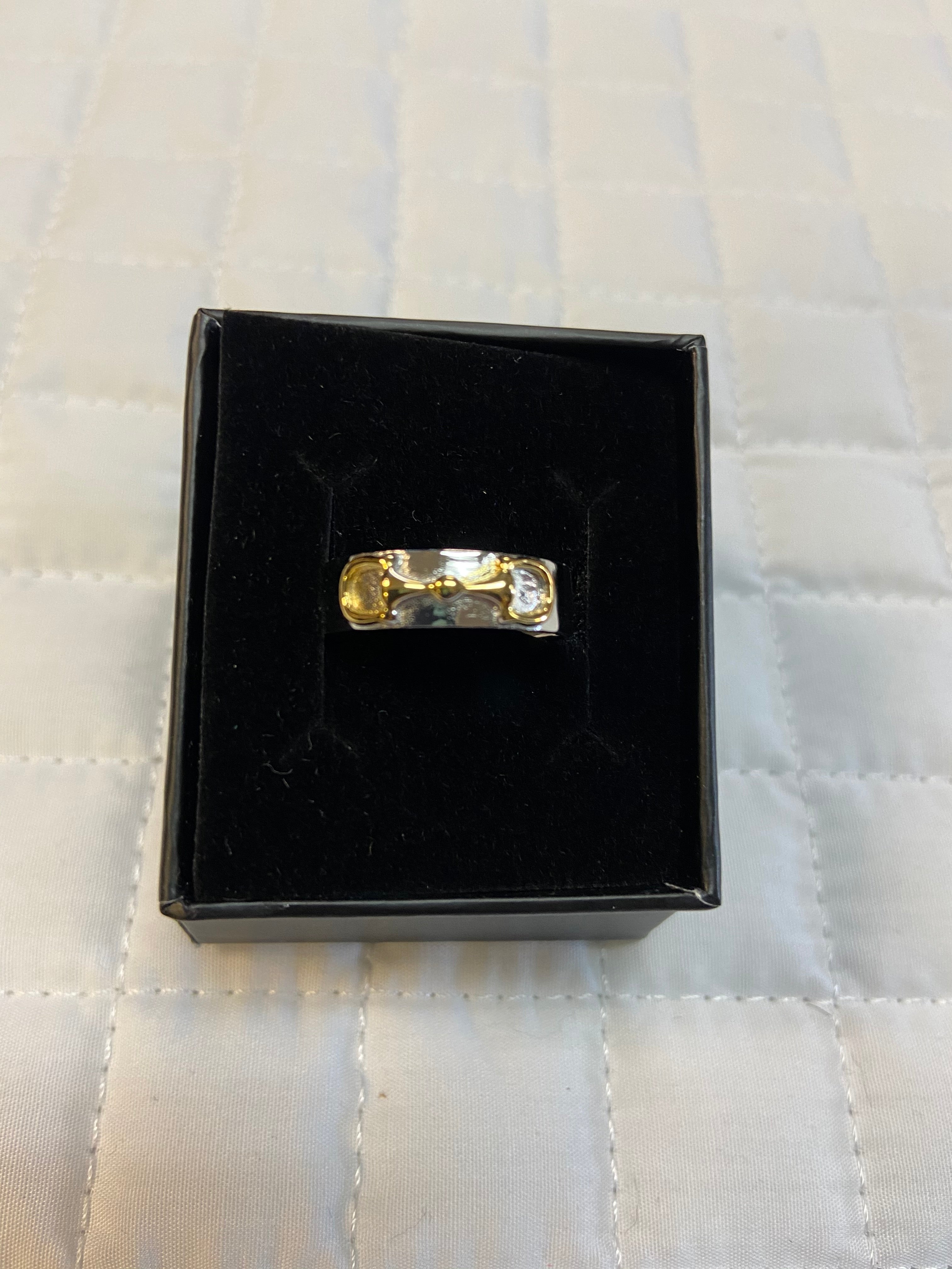 Snaffle Bit Ring