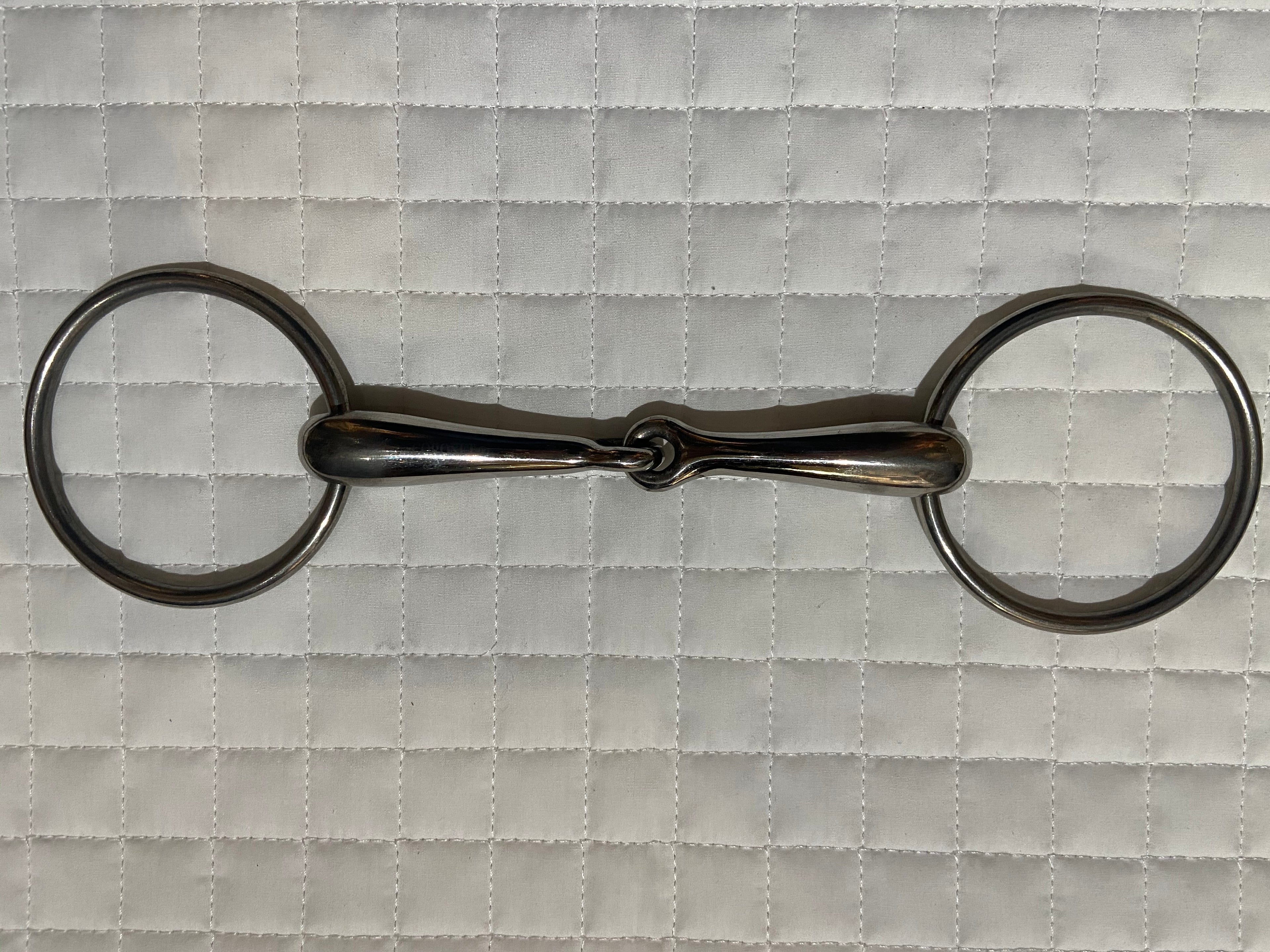 Hollow Mouth Loose Ring